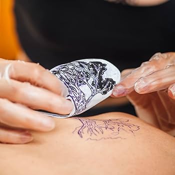 tatouage au stencil
